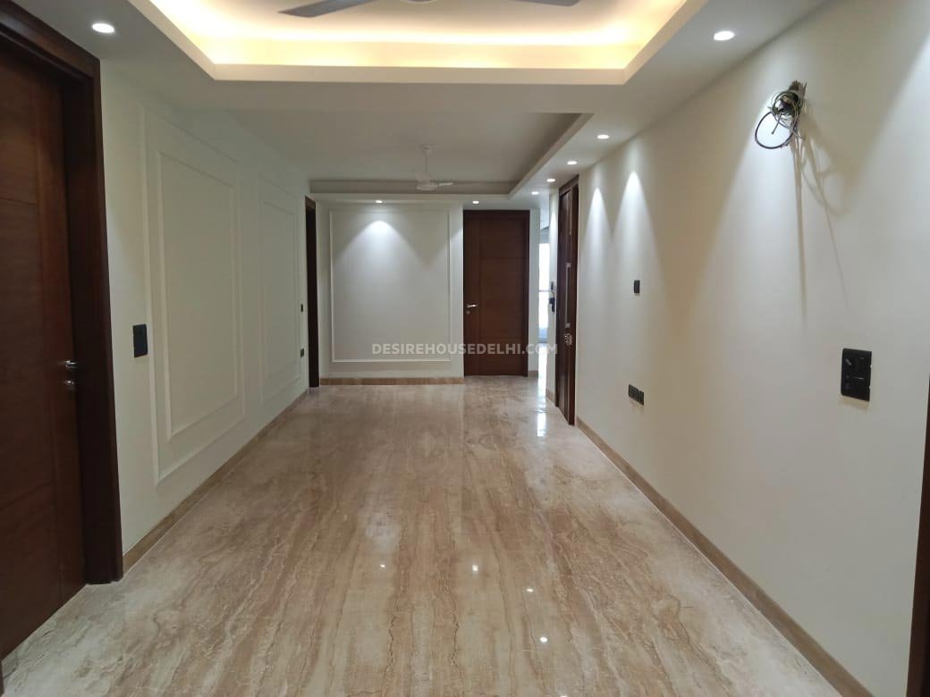 First-floor-available-for-Sale-in-Panchsheel-Enclave-Desirehousedelhi-10